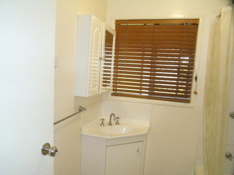 11 Loretta Ct, Rasmussen QLD 4815