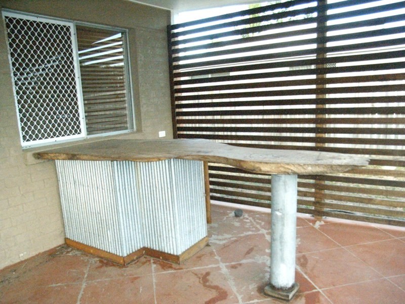 11 Loretta Ct, Rasmussen QLD 4815