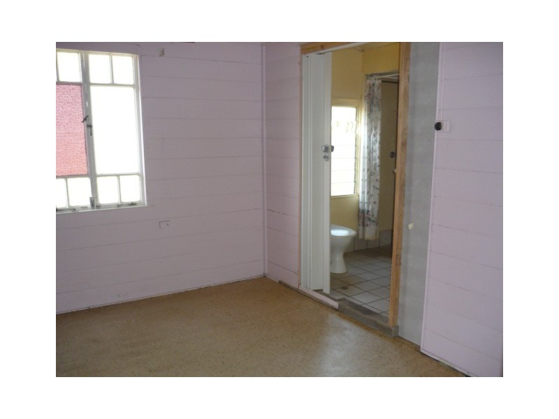 76 Charlotte St, Aitkenvale QLD 4814