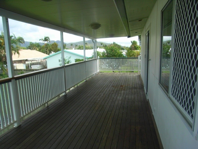 14 Crocker St, Heatley QLD 4814