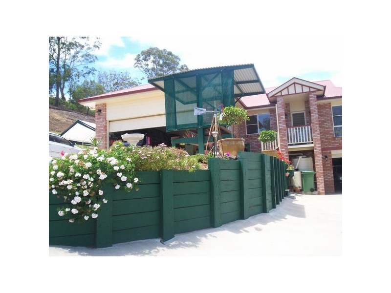 Hodgson Vale QLD 4352