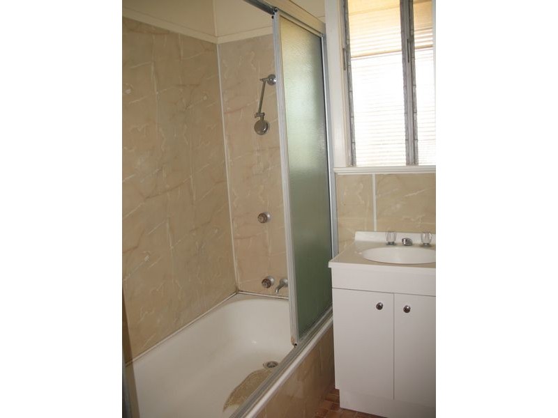 1 Florence Street, Pittsworth QLD 4356