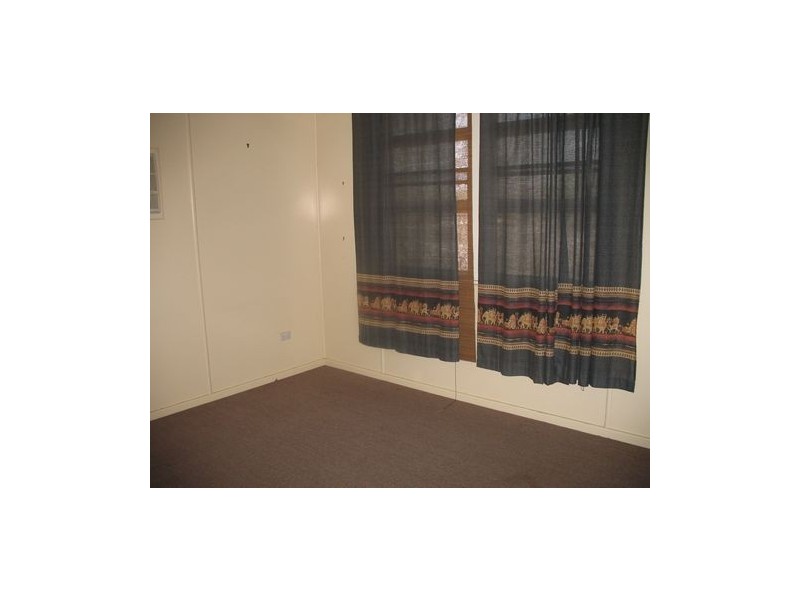 1 Florence Street, Pittsworth QLD 4356