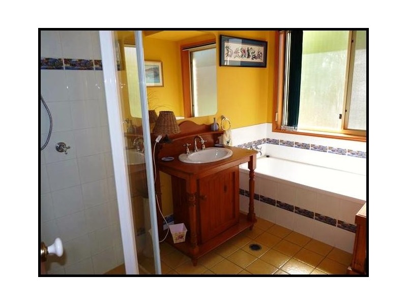 48 Adams Road, Cashmere QLD 4500