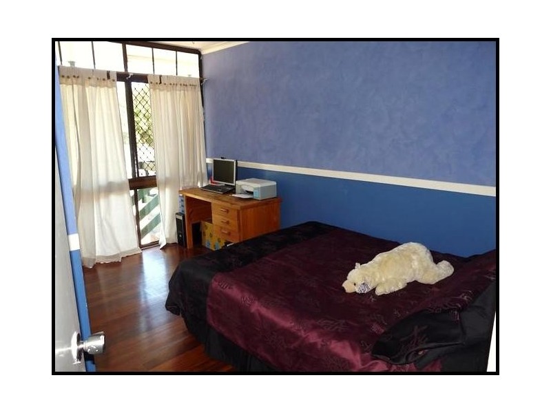 7 Belrose Avenue, Petrie QLD 4502