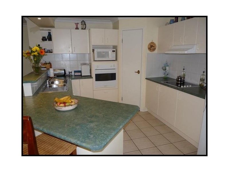 6 Calliston Court, Cashmere QLD 4500