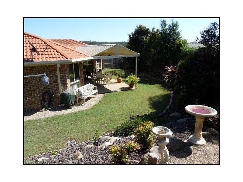 6 Calliston Court, Cashmere QLD 4500