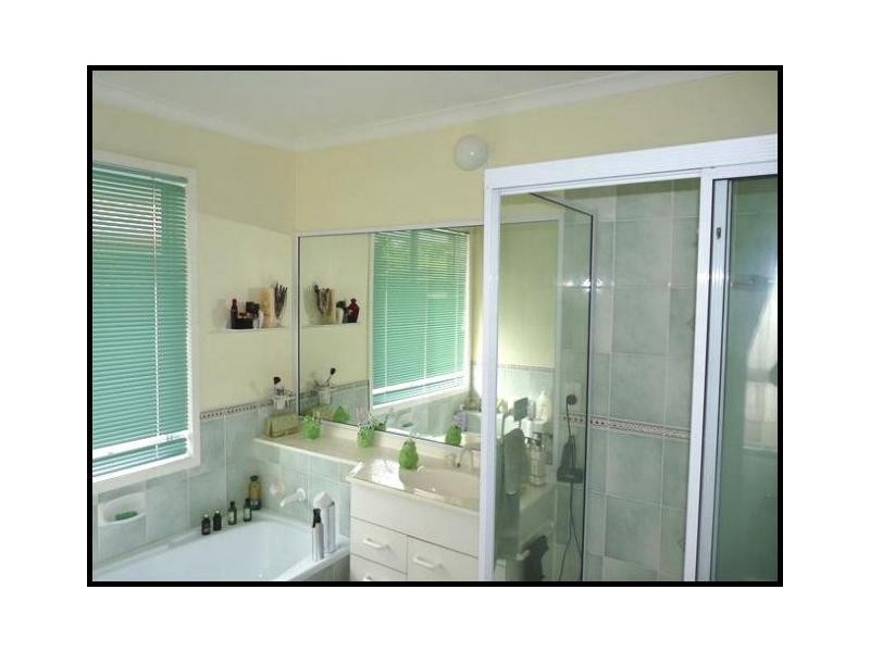 154 Frenchs Road, Petrie QLD 4502