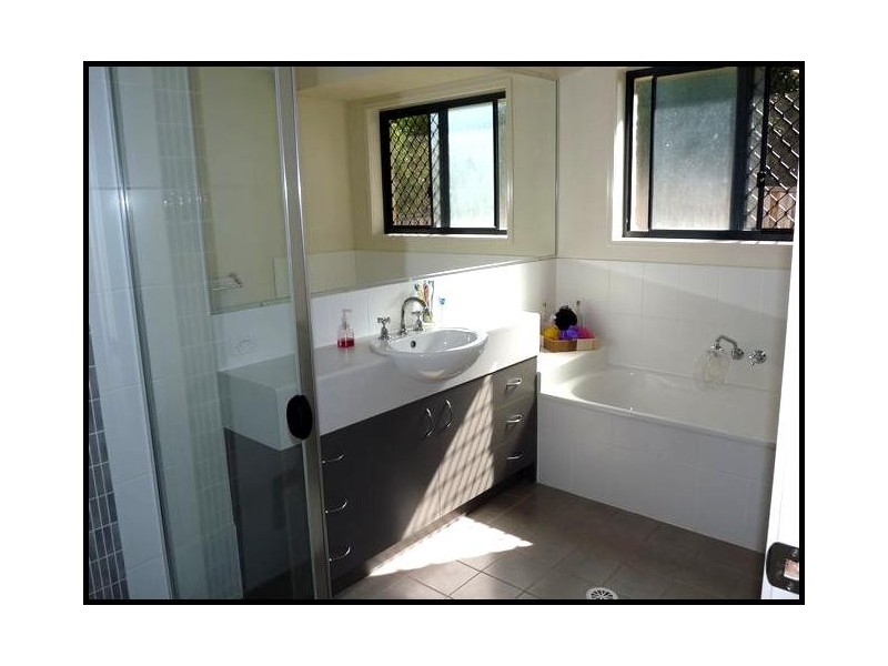 24 Lacewood Circuit, Warner QLD 4500