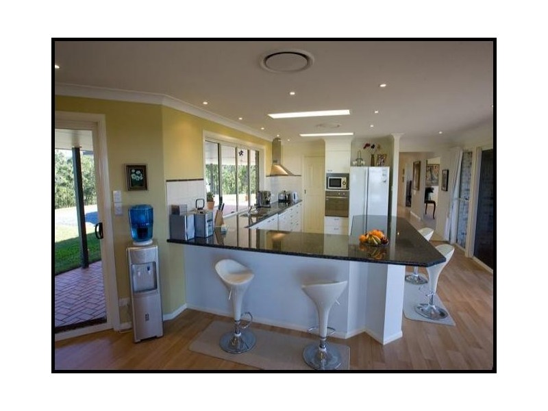 73 Smiths Road, Kurwongbah QLD 4503