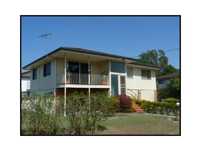 32 Chaucer Parade, Strathpine QLD 4500