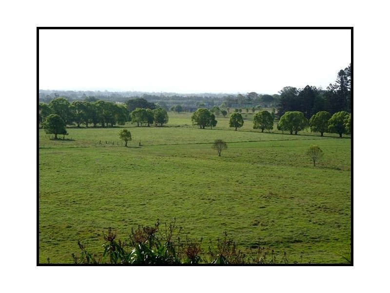 2016 Gympie Road, Bald Hills QLD 4036