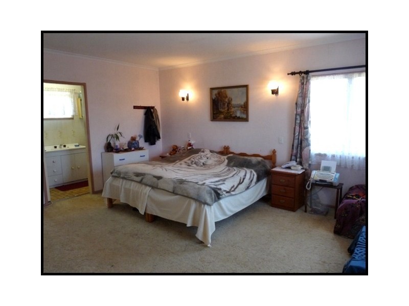 18 Cotton Street, Lawnton QLD 4501