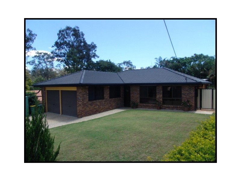 24 Eacham Street, Petrie QLD 4502