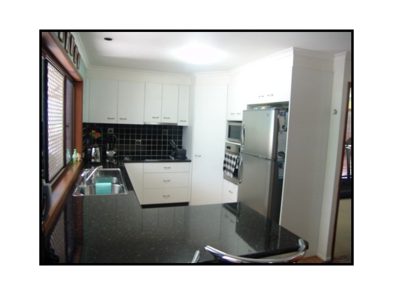 24 Eacham Street, Petrie QLD 4502