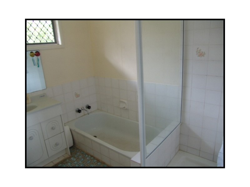 17 Nanbaree Drive, Bray Park QLD 4500