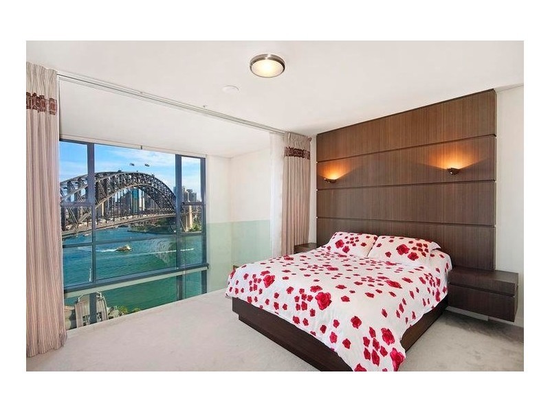 2 Dind Street, Milsons Point NSW 2061