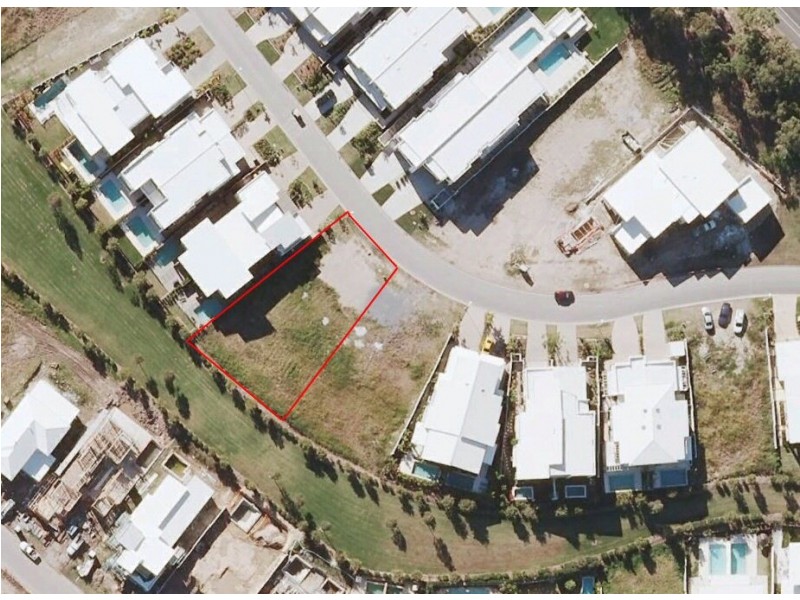 24 Circa Vista Court, Benowa QLD 4217