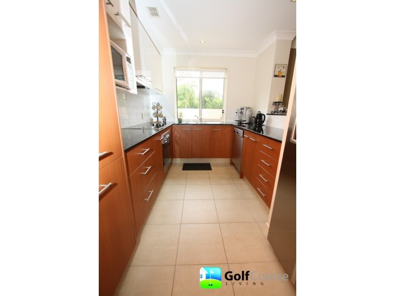 147 Easthill Drive, Robina QLD 4226