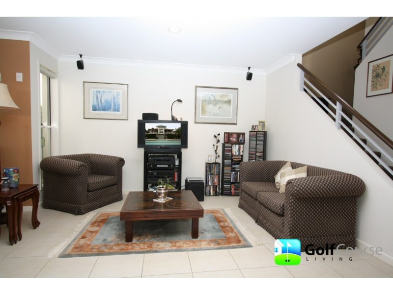 211 Easthill Drive, Robina QLD 4226