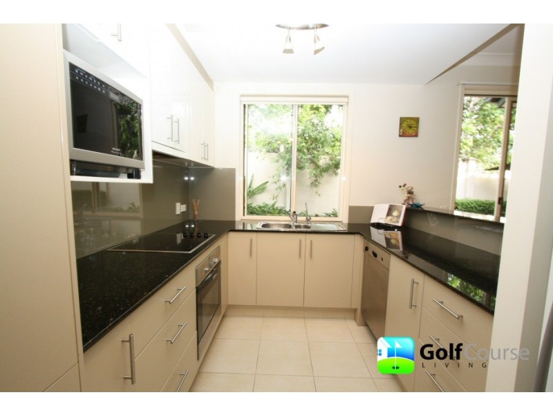 141 Easthill Drive, Robina QLD 4226