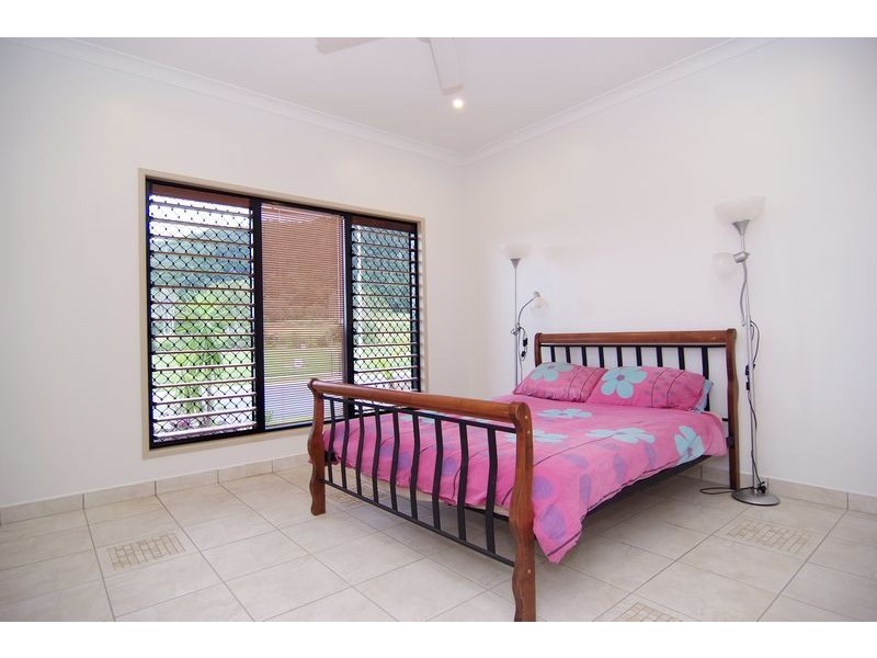 Smithfield QLD 4878