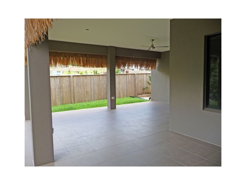 3 Rossmann Road, Smithfield QLD 4878