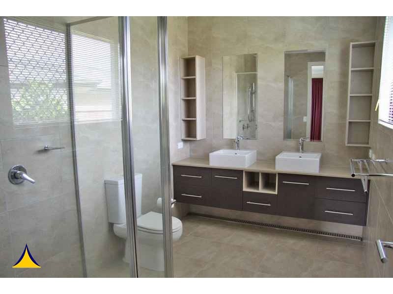 5 Bushlark Place, Smithfield QLD 4878