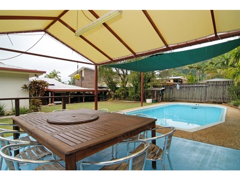 17 Bayview Street, Bayview Heights QLD 4868