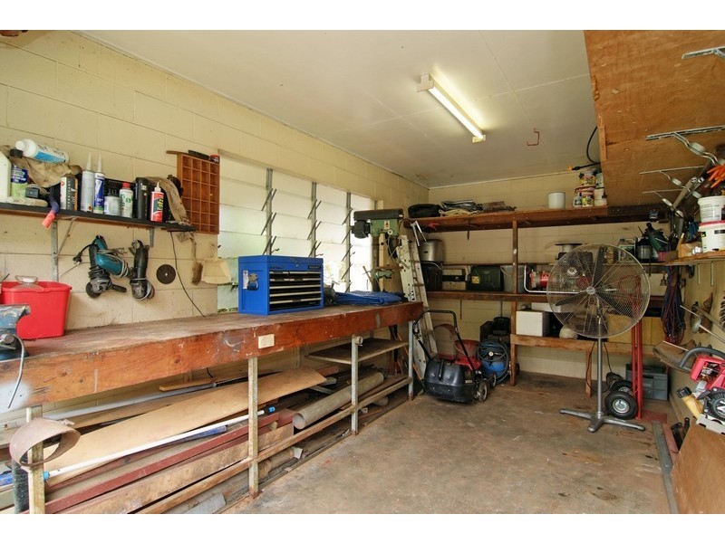17 Bayview Street, Bayview Heights QLD 4868