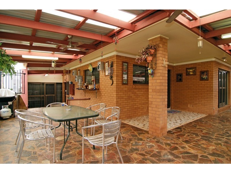 17 Bayview Street, Bayview Heights QLD 4868