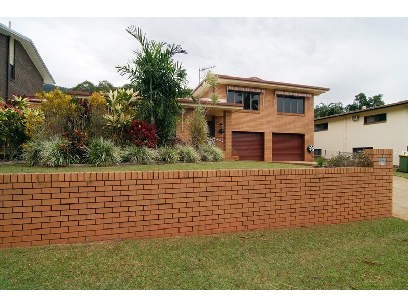 17 Bayview Street, Bayview Heights QLD 4868
