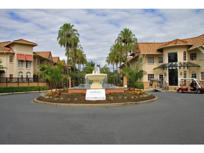 908/2 Greenslopes Street, Cairns North QLD 4870