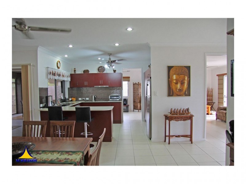 9 Bushlark Place, Smithfield QLD 4878