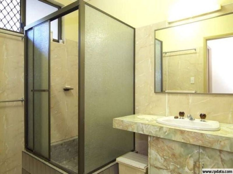 28 Macilwraith Street, Manunda QLD 4870