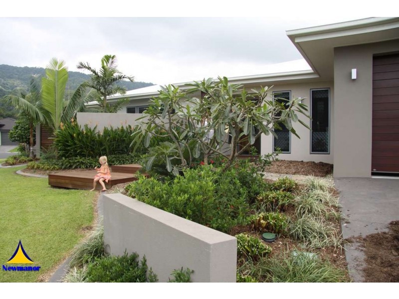 6 Bushlark Place, Smithfield QLD 4878