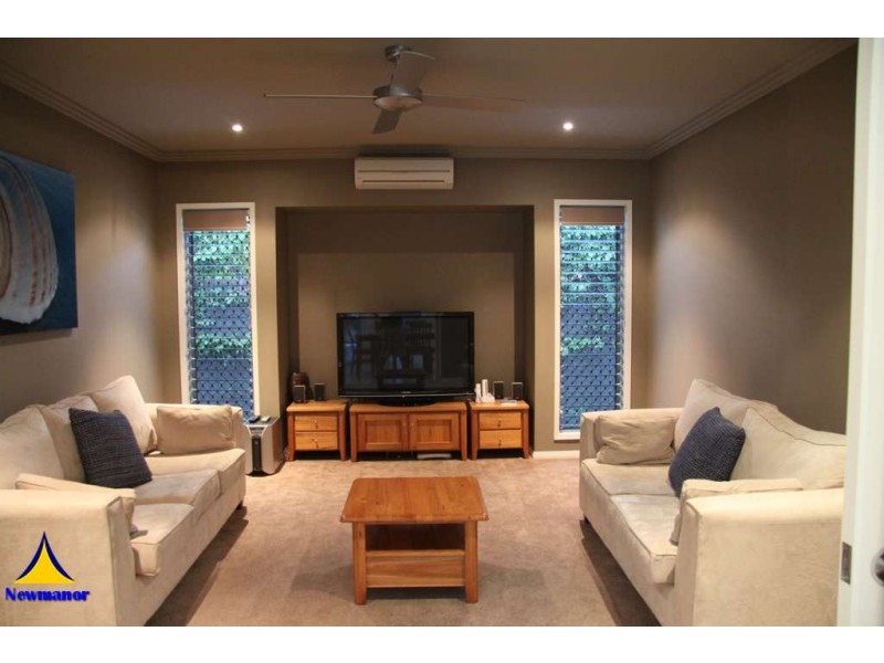 6 Bushlark Place, Smithfield QLD 4878