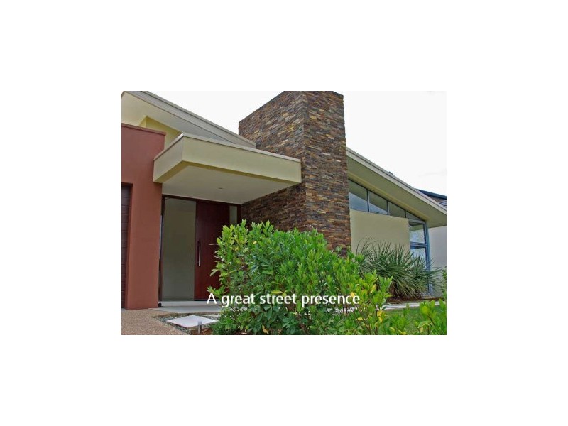 4 Rossmann Road, Smithfield QLD 4878