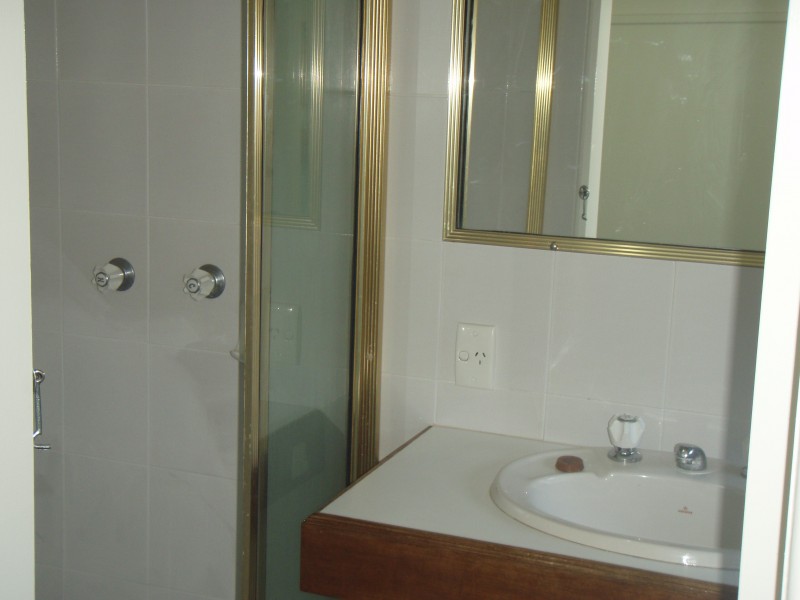 2 Mackay Place, Burleigh Waters QLD 4220