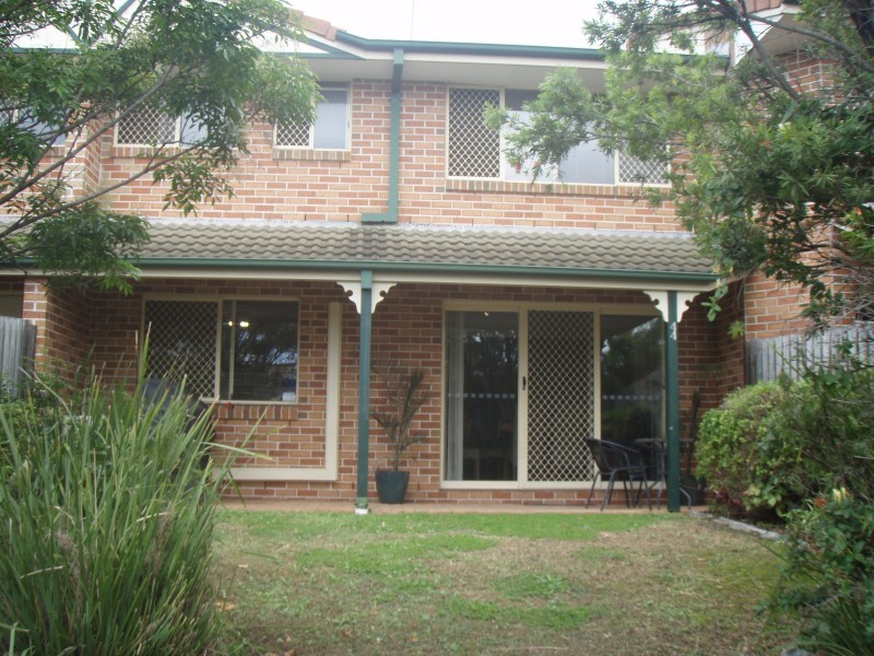 44/2 Cassowary Drive, Burleigh Waters QLD 4220