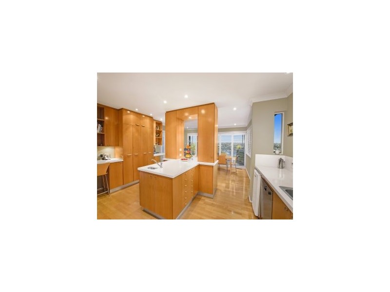35 Gordon St, Clontarf NSW 2093