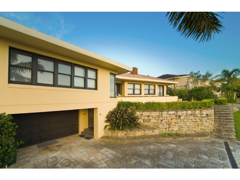 4 Mulgowrie Crescent, Balgowlah Heights NSW 2093