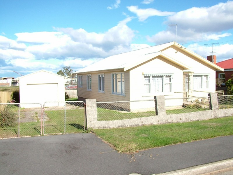 4 Hardinge Avenue, Newnham TAS 7248