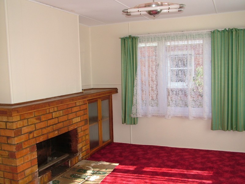 4 Hardinge Avenue, Newnham TAS 7248