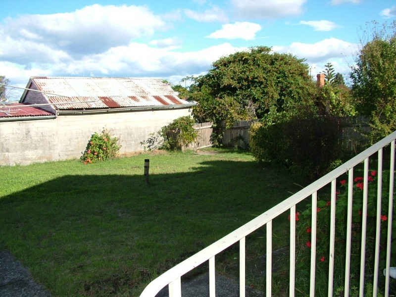 4 Hardinge Avenue, Newnham TAS 7248