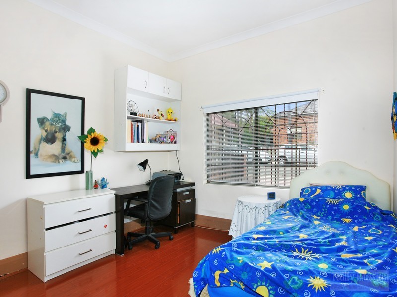 24 Britannia Ave, Burwood NSW 2134