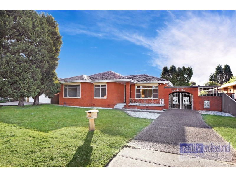 26 Longstaff Ave, Chipping Norton NSW 2170