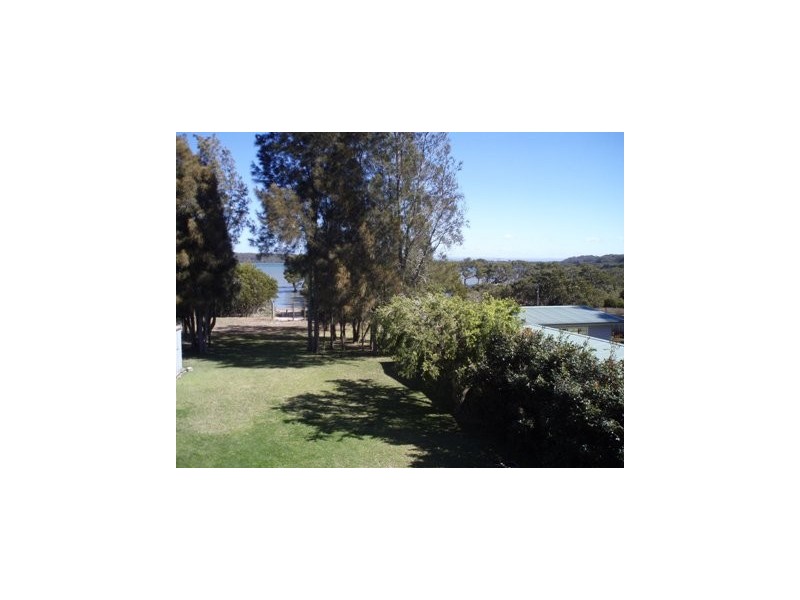 13 Addison Road, Culburra Beach NSW 2540