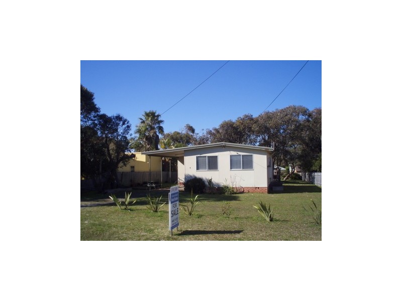 6 eastwood avenue, Culburra Beach NSW 2540