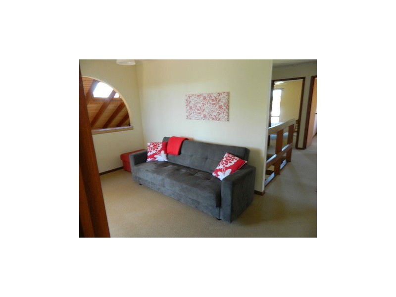 2 the mall, Culburra Beach NSW 2540